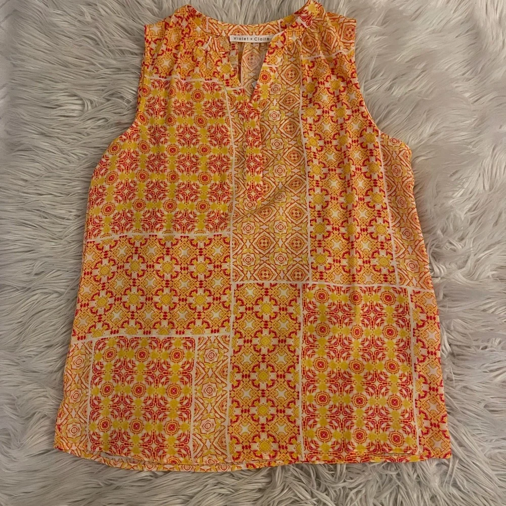 NWT | Violet & Claire | Yellow patterned tank - Picture 2 of 12